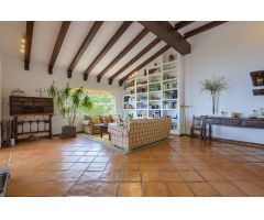 VILLA FALCOMAR - ENCANTO MEDITERRÁNEO CON VISTAS AL MAR EN JAVEA, ALICANTE