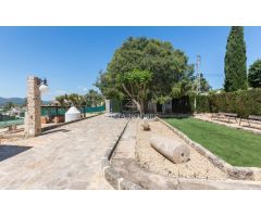 VILLA SELINA - VENTA FINCA DE LUJO EN JÁVEA CON VISTAS AL MONTGÓ Y AL PAISAJE MEDITERRÁNEO