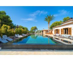 VILLA COLONIAL - MAGNIFICENCIA MEDITERRÁNEA EN JÁVEA CON 8.000 m2 PARCELA
