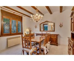 VENTA CHALET MEDITERRANEO CON VISTAS PANORAMICAS A LA BAHIA DE JAVEA Y EL MAR