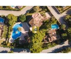 EN VENTA CONJUNTO PRIVADO DE 5 VILLAS DE LUJO CON VISTAS AL MAR EN JÁVEA, ALICANTE