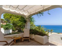 VILLA IBIZENCA DE LUJO CON VISTAS AL MAR EN VENTA EN DENIA, LAS ROTAS