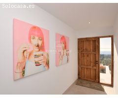 VILLA CONTEMPORÁNEA CON VISTAS PANORÁMICAS AL MAR EN BENIMEIT, MORAIRA