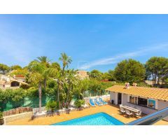 OPORTUNIDAD CHALET CON 6 HABITACIONES EN VENTA EN JAVEA, ALICANTE