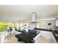 OPORTUNIDAD CHALET CON 6 HABITACIONES EN VENTA EN JAVEA, ALICANTE