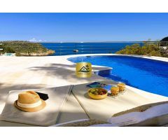 VILLA DE LUJO CON VISTAS PANORAMICAS AL MAR EN JAVEA CERCA DE CALA PORTICHOL