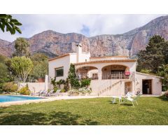VILLA BELLEM · VILLA MEDITERRÁNEA DE 5 DORMITORIOS EN VENTA EN JÁVEA - ZONA MONTGÓ