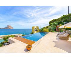 VILLA PUERTO CALPE · VILLA DE LUJO EN PRIMERA LÍNEA DE MAR EN VENTA EN CALPE, COSTA BLANCA