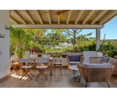 ADOSADO EN VENTA EN URBANIZACIÓN EL RODAT JÁVEA CON APARTAMENTO INDEPENDIENTE Y CERCA DEL MAR
