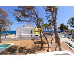 VILLA LAS ROTAS · VILLA DE LUJO TERMINADA A SOLO 50 METROS DEL MAR EN DÉNIA ALICANTE
