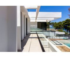 VILLA LAS ROTAS · VILLA DE LUJO TERMINADA A SOLO 50 METROS DEL MAR EN DÉNIA ALICANTE