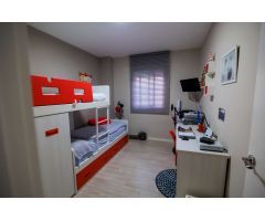 Piso con garaje en Venta