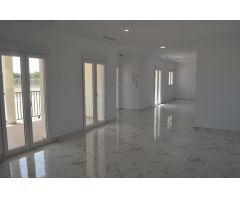 Chalet en Venta en Pinós, el/Pinoso, Alicante