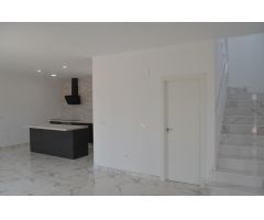 Chalet en Venta en Pinós, el/Pinoso, Alicante