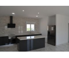 Chalet en Venta en Pinós, el/Pinoso, Alicante