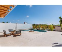 Chalet en Venta en Benijófar, Alicante