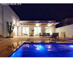Chalet en Venta en Benijófar, Alicante