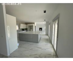 Chalet en Venta en Pinós, el/Pinoso, Alicante