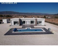 Chalet en Venta en Pinós, el/Pinoso, Alicante