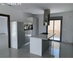 Chalet en Venta en Pinós, el/Pinoso, Alicante