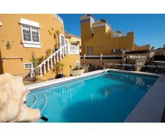 Chalet en Venta en San Miguel de Salinas, Alicante
