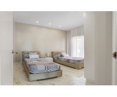 Chalet en Venta en Orihuela Costa, Alicante