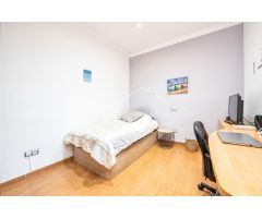 Chalet adosado en venta en el casco antiguo de Agüimes  ¡Listo para entrar a vivir!