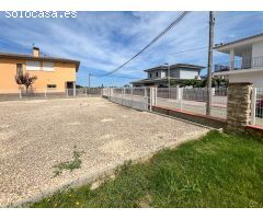 Parcela de 446 m² con Valla Perimetral y Piscina en Vilamalla ???????????