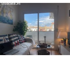 Acogedor apartamento con vistas al canal ????????