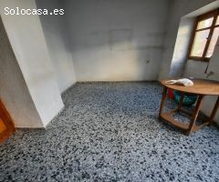 Gran casa para reformar, 178 m2 en 2 plantas, patio 100 m2 , muchas posibilidades