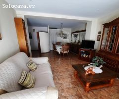 1 piso sin/ascen. grande 140 m2. totalmente reformado, gran salon comedor, cocina-sala, 3 dor., 3 wc