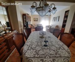 1 piso sin/ascen. grande 140 m2. totalmente reformado, gran salon comedor, cocina-sala, 3 dor., 3 wc