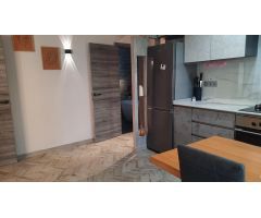 JUNTO AL MAR, 1 PISO S/ASC. , 2 DORM., COCINA OFFICE, COMEDOR, 2 BAÑOS, BALCON