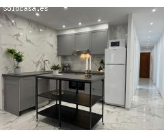 Apartamento reformado con licencia turística a 200 metros de la playa!