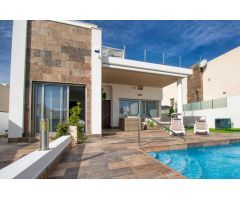 Oportunidad Villa 3 hab. con piscina en Orihuela Costa