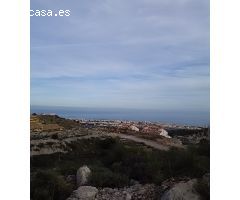 Parcela urbana en Benalmádena con increíbles vistas al mar