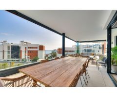 Hermoso apartamento de 4 dormitorios en el popular Middel Views II - El Higuerón