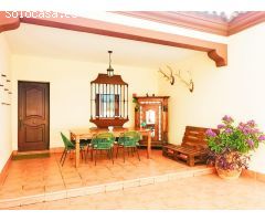 CHALET A 5 MINUTOS DEL CENTRO