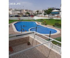 REF.- 28 – Bungalow con jardín y piscina en Los Balcones – Torrevieja
