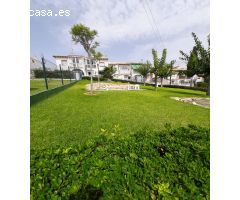 REF.- 28 – Bungalow con jardín y piscina en Los Balcones – Torrevieja