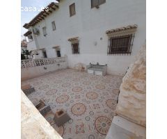 REF.- 28 – Bungalow con jardín y piscina en Los Balcones – Torrevieja
