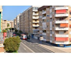 REF.- 68 – Apartamento a tan solo 100 metros de la playa del Acequión – Torrevieja