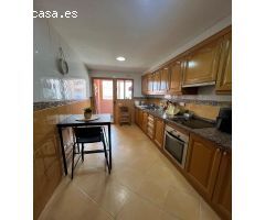 REF.- 98 Amplio Piso con Garaje y Trastero en venta en Agost