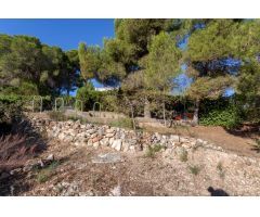 Se vende terreno urbano en Sierra Perenchiza (Chiva)