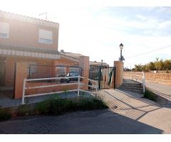 Se vende chalet en Naquera en  urbanizacion Els Plans