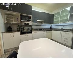 EXCLUSIVO PISO EN EL CORAZÓN DE SABADELL – CENTRE ¡Amplio, luminoso y listo para entrar a vivir!