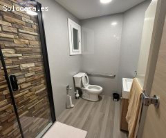 OPORTUNIDAD EN LA LLAGOSTA – PISO LUMINOSO, UBICACION INMEJORABLE. LISTO PARA ENTRAR A VIVIR!!!
