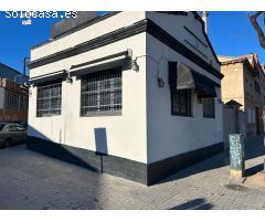 ALQUILER DE LOCAL COMERCIAL. ZONA DE GRACIA-SABADELL