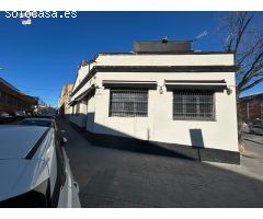 ALQUILER DE LOCAL COMERCIAL. ZONA DE GRACIA-SABADELL