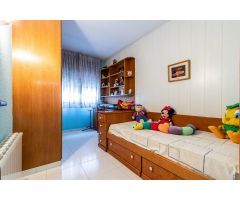 PRECIOSA CASA PARA ENTRAR A VIVIR CON JARDÍN Y APARCAMIENTO!